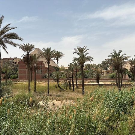Master Pyramids Hotel Al Kawm al Akhdar Exteriör bild