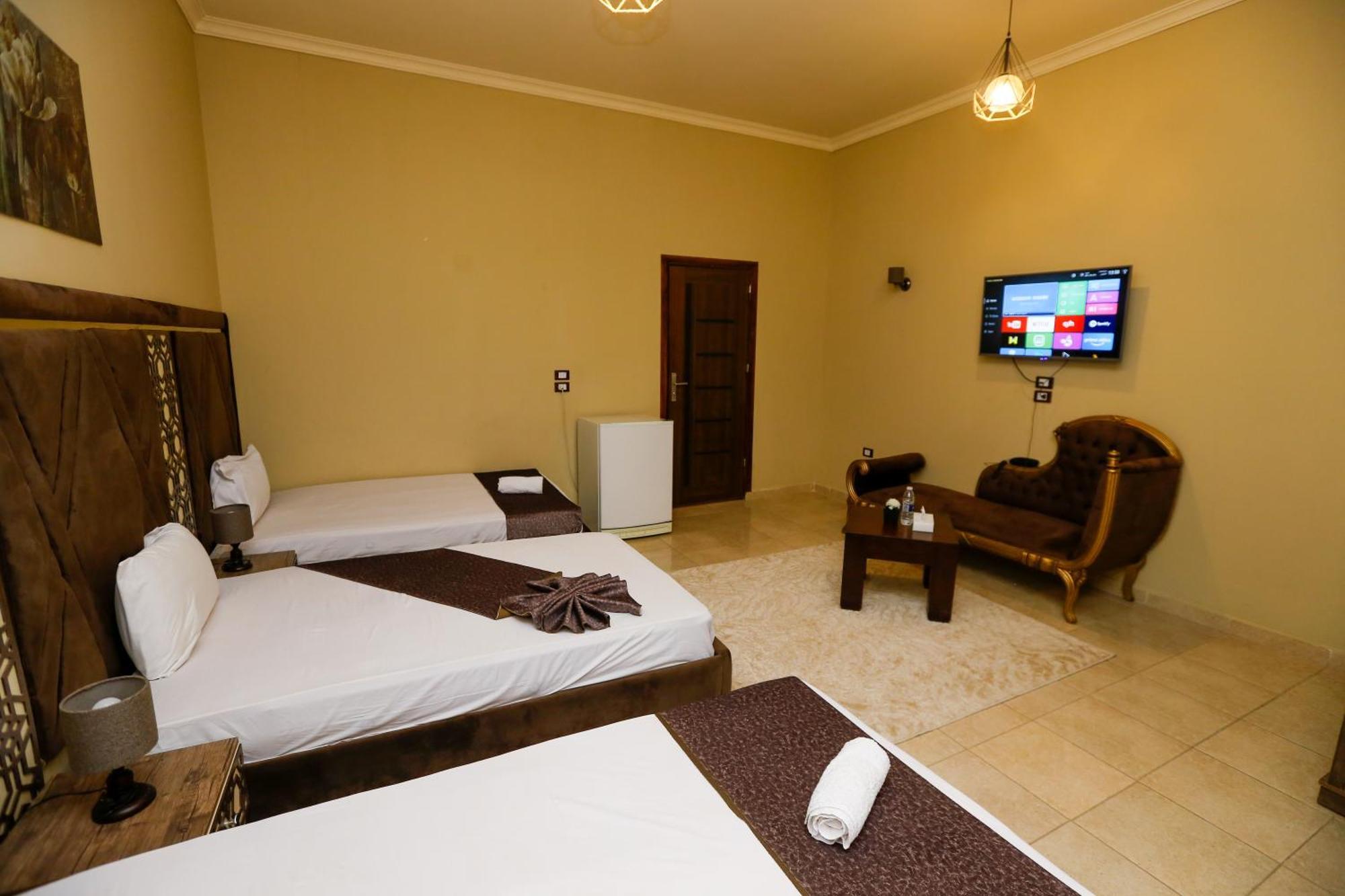 Master Pyramids Hotel Al Kawm al Akhdar Exteriör bild