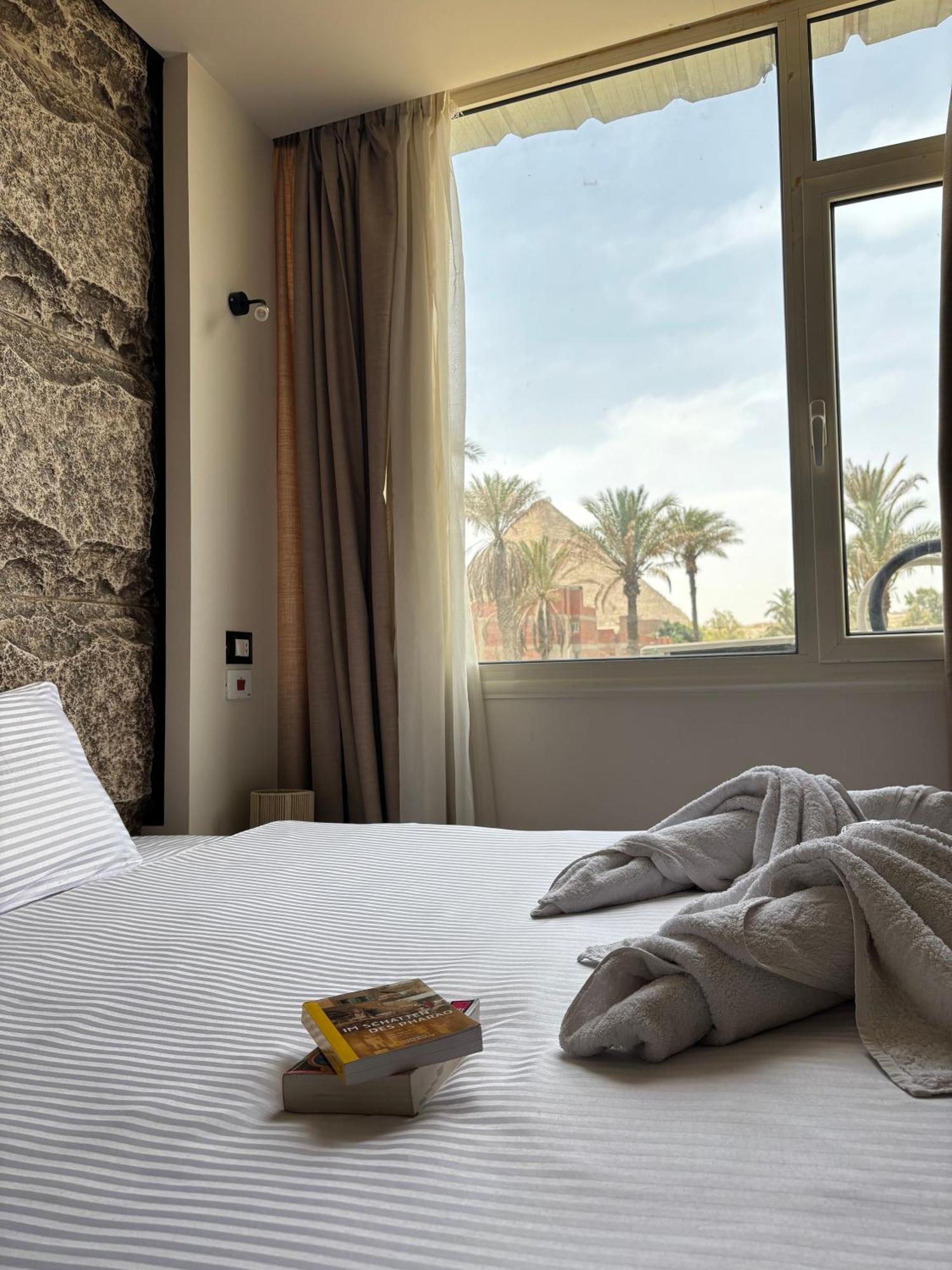 Master Pyramids Hotel Al Kawm al Akhdar Exteriör bild