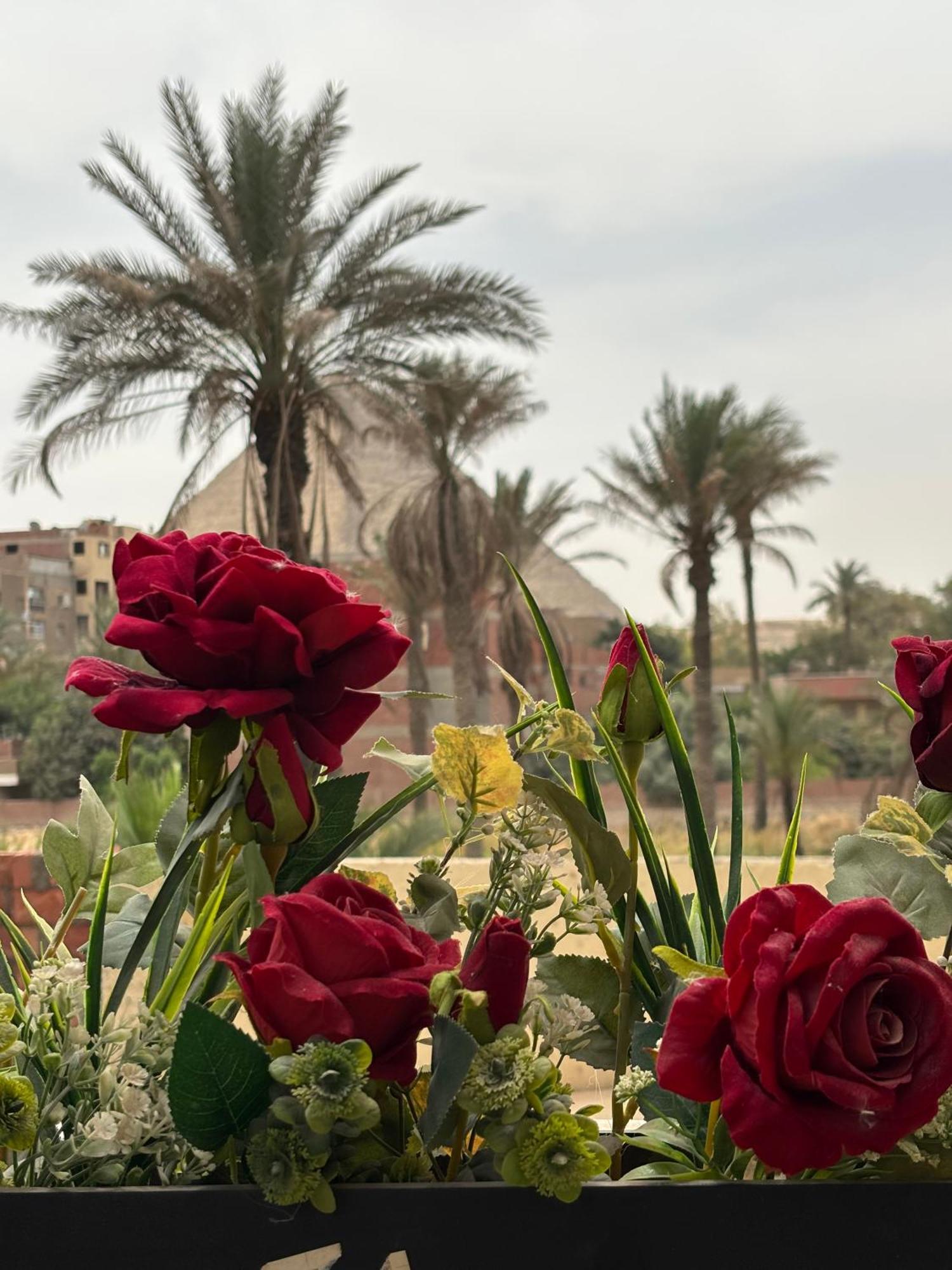 Master Pyramids Hotel Al Kawm al Akhdar Exteriör bild